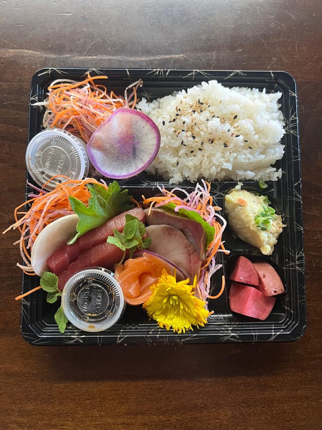 Sashimi Bento.