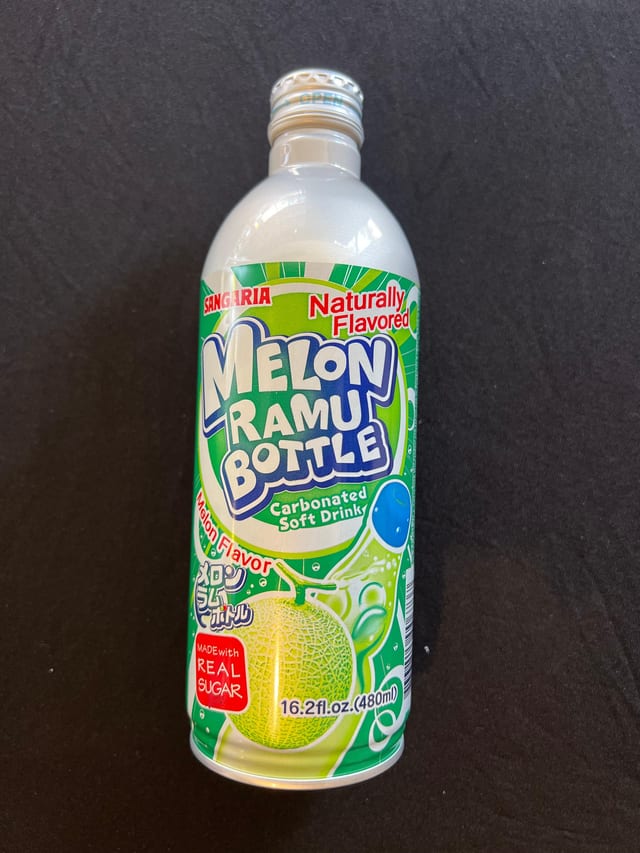 Sangaria Ramune Melon.